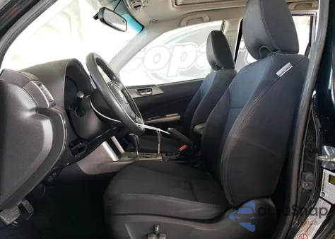 2012 Subaru Forester 2.5X Premium z USA, uszkodzony, nr VIN JF2SHADC0CH423602